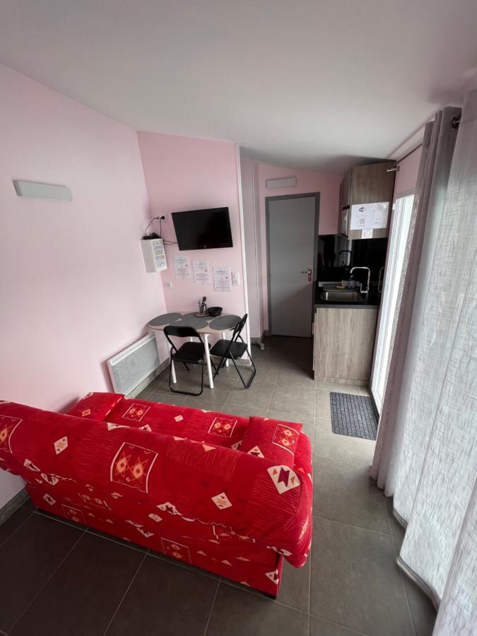 B&B Chez Florence - Chambres D'Hotes Montmerle-sur-Saone Exterior photo